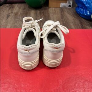 Puma  Cream Sneakers